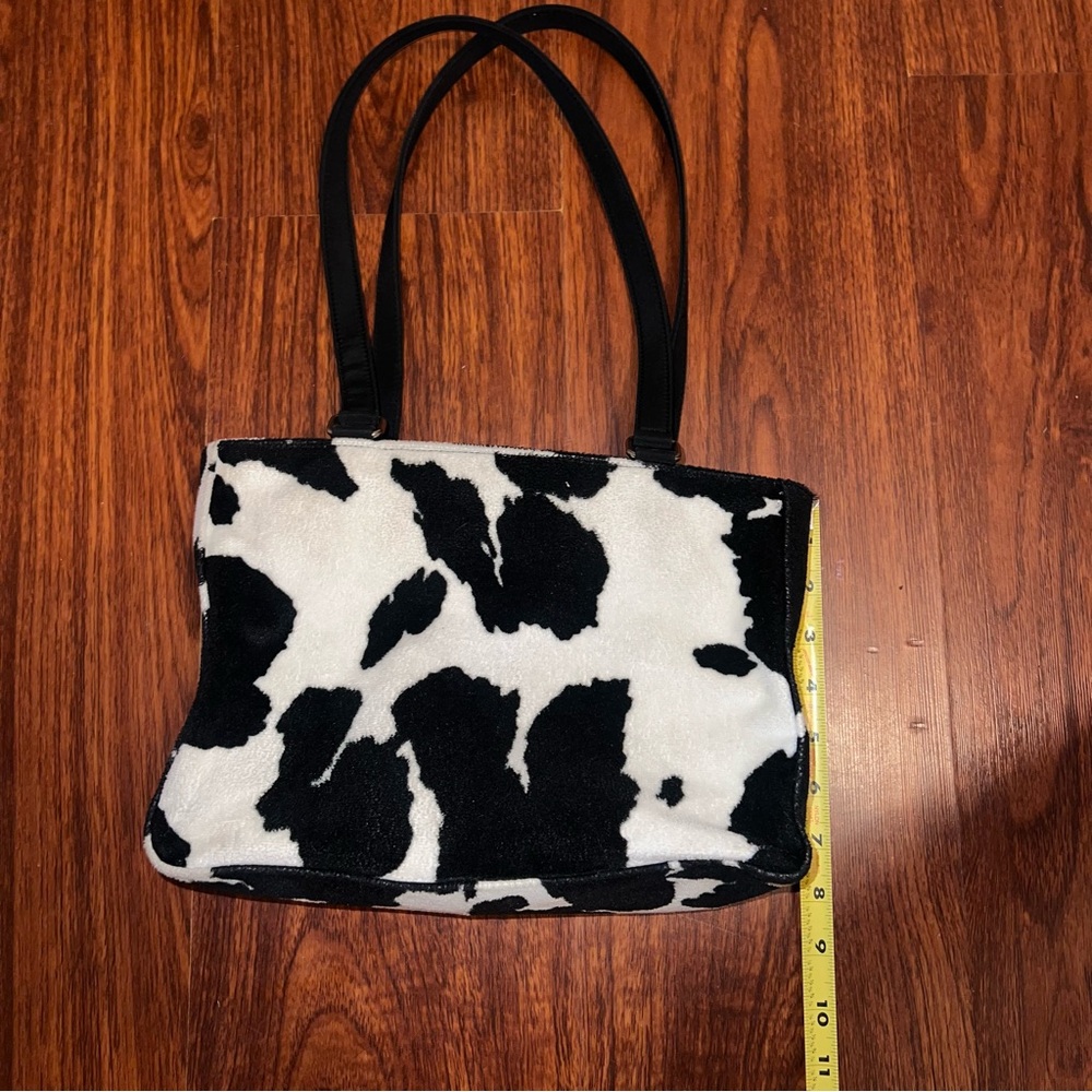 GAP Cow Patterned Shoulder Bag - Picture 3 of 7